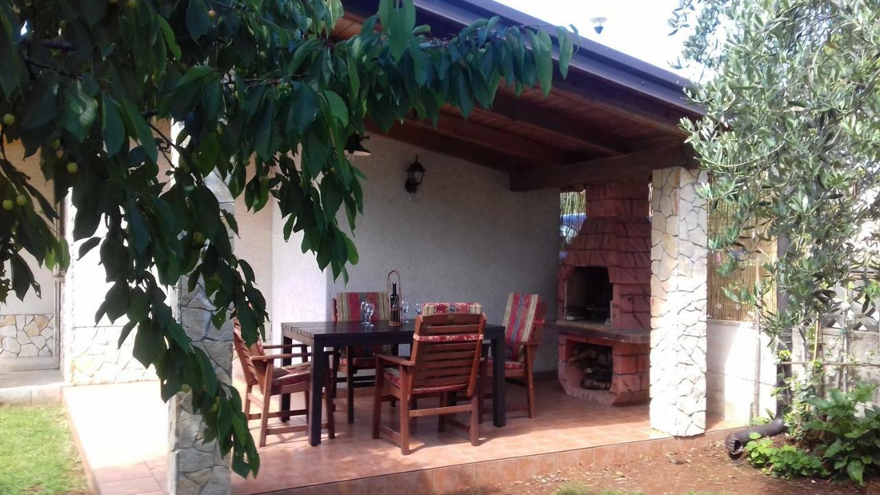 Anna Apartman